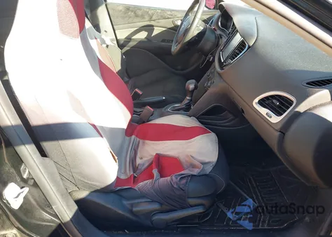 2013 Dodge Dart Sxt z USA, uszkodzony, nr VIN 1C3CDFBA8DD292770